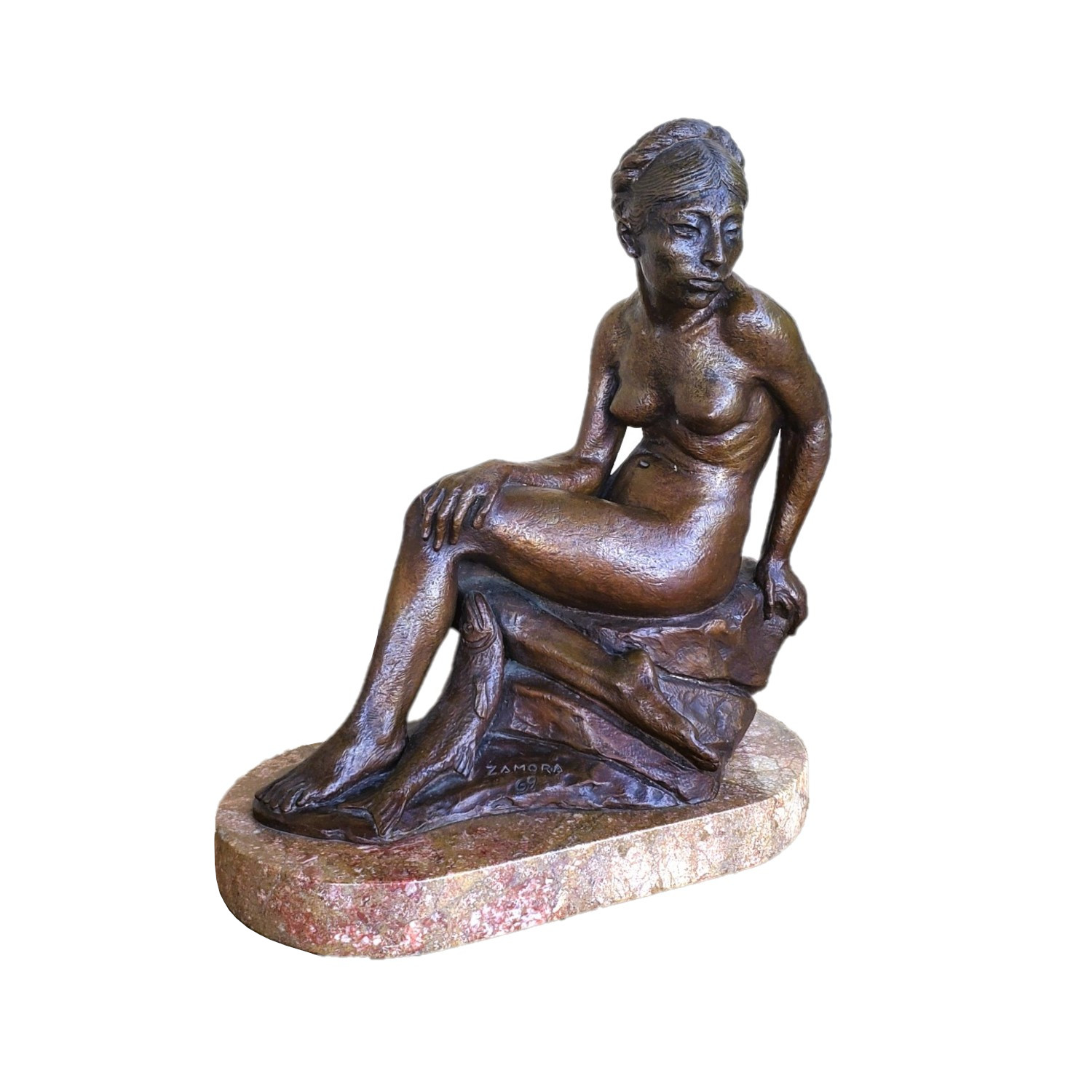 Mario Zamora Alcántara Escultura de Bronce Pescadora Desnuda Sentada 1969