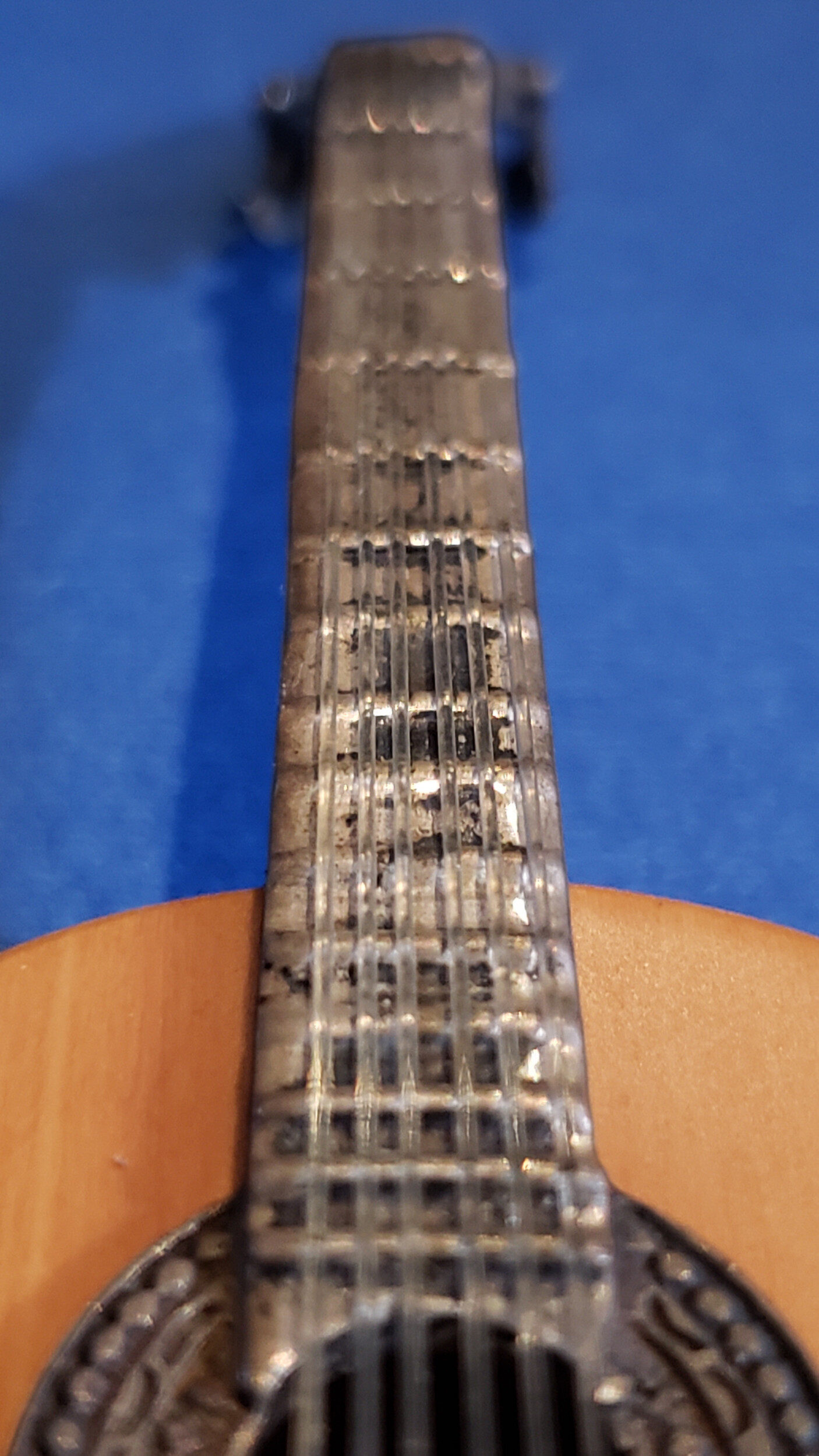 guitarra miniatura vintage plata sterling 925 artesanal mexicana guitarra miniatura vintage plata sterling 925 artesanal mexicana