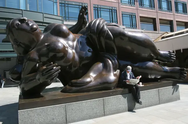 Botero Escultura