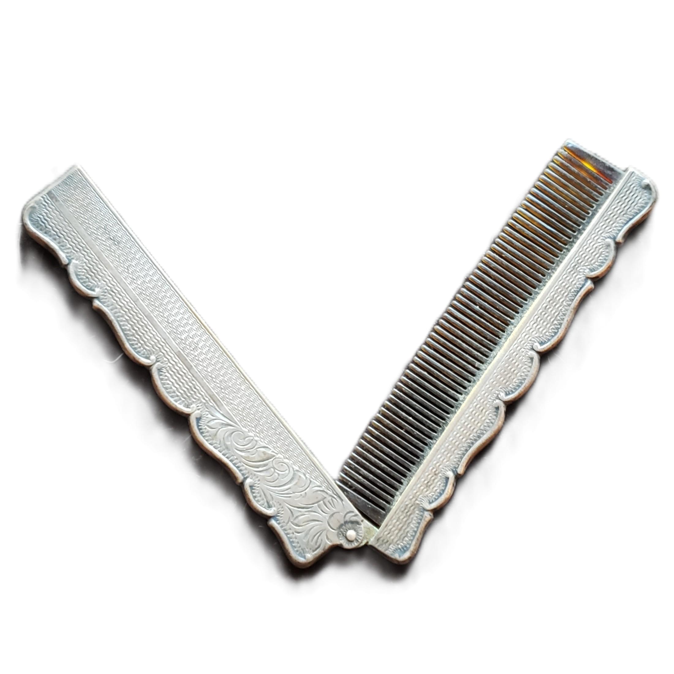 Antique Nickel Silver Engraved Folding Pocket Comb Victorian Era Floral Design peine plegable de plata antigua con grabado victoriano diseño floral